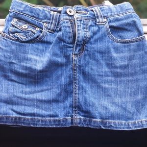 medium wash denim skirt